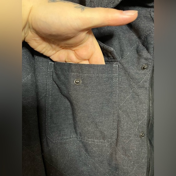 Levi's Men's Diamond Quilted Shirt Jacket, Charcoal, XX-Large - Picture 5 of 16